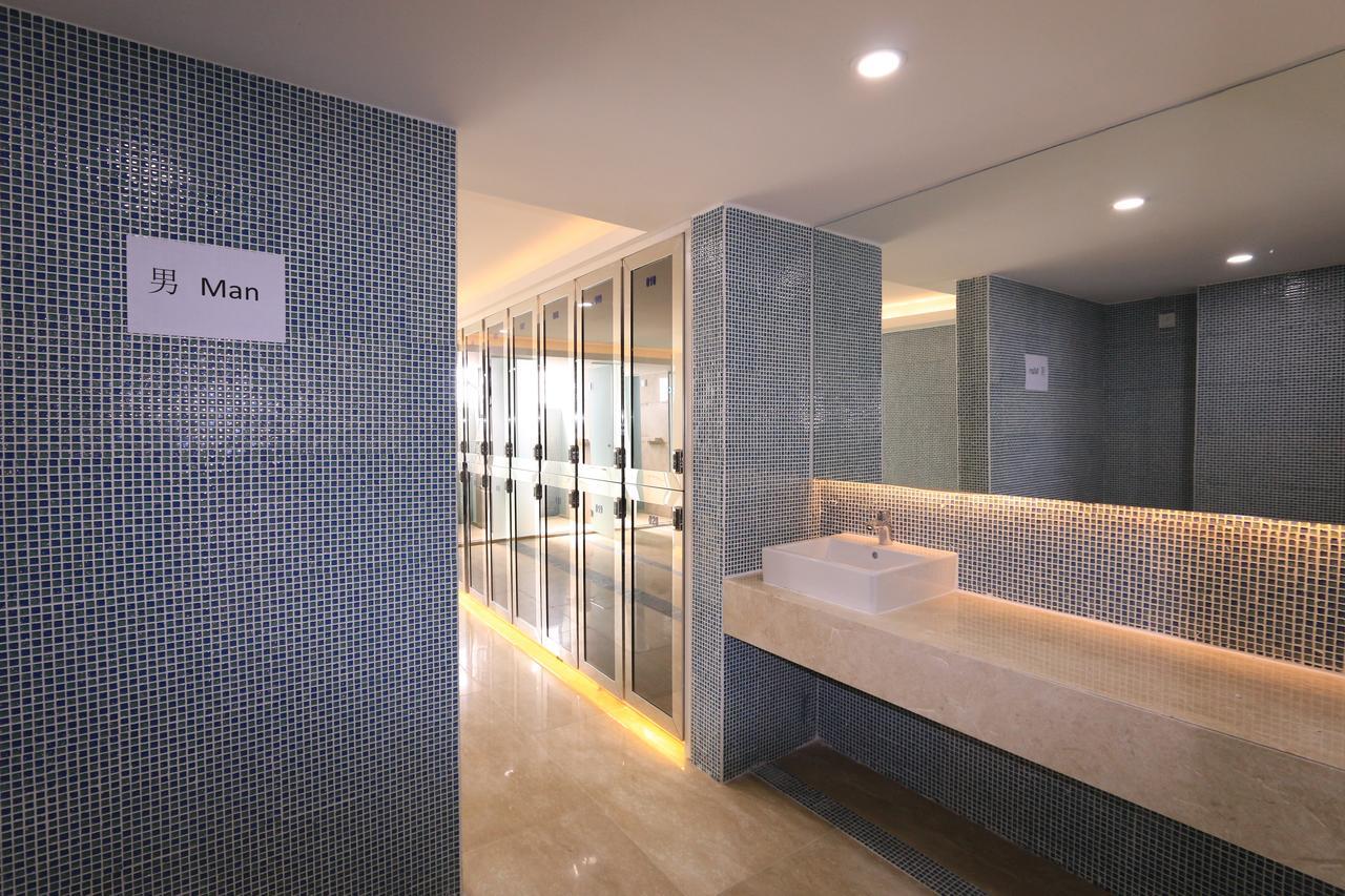 Eastland Hotel & Apartment Phnom Penh Exterior photo