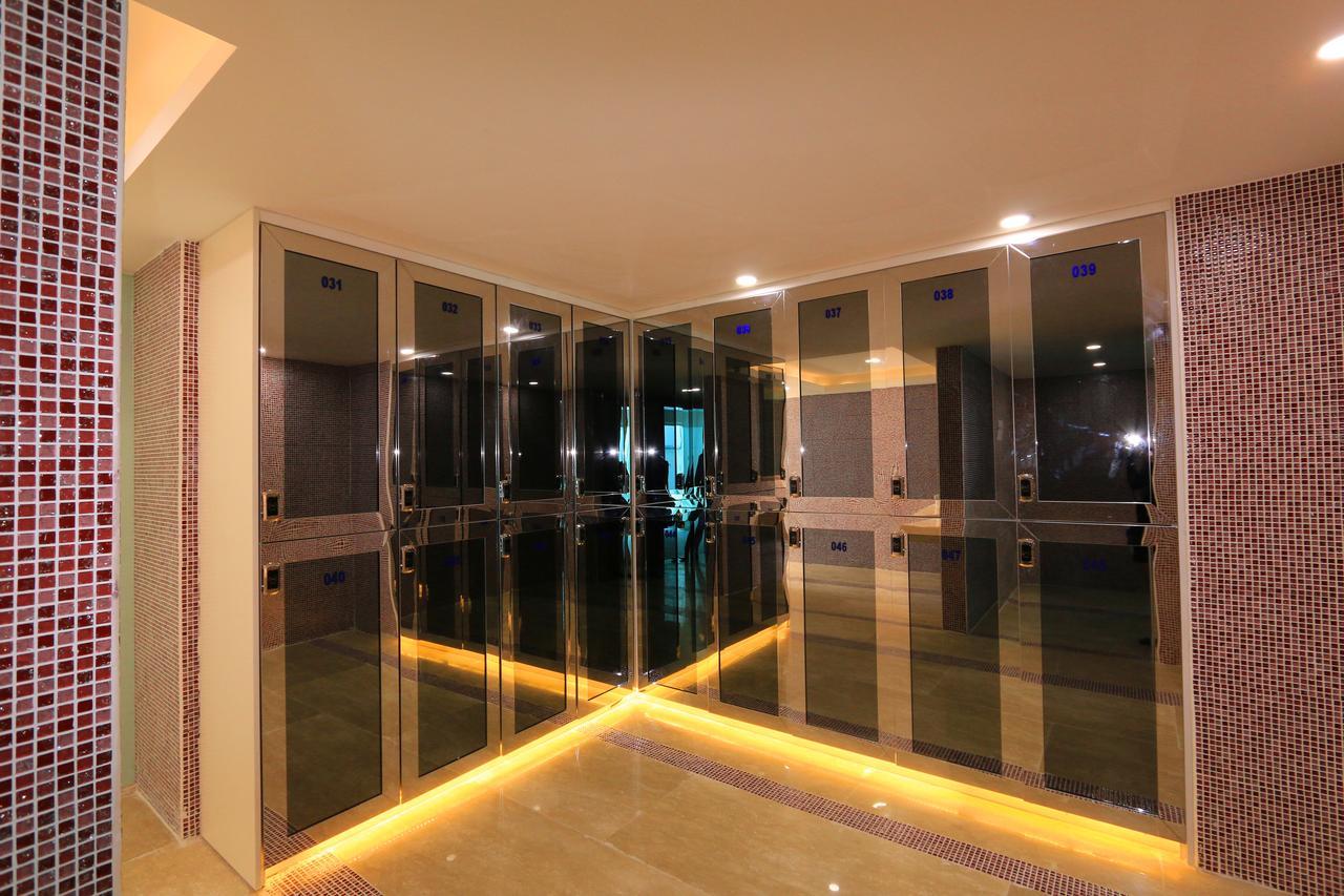 Eastland Hotel & Apartment Phnom Penh Exterior photo