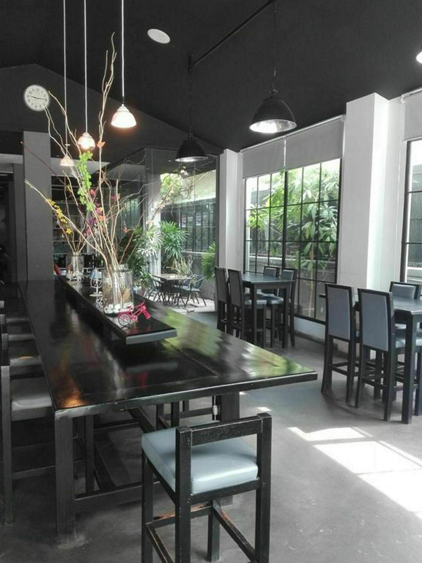 Eastland Hotel & Apartment Phnom Penh Exterior photo